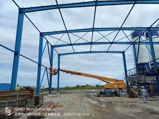 Q355 Staaldak voor grote gebouwen