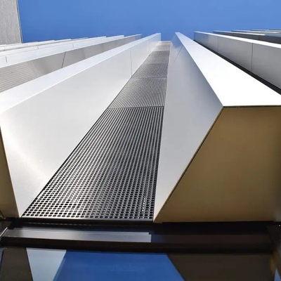 Q355B het Comité van het de Gordijngevelaluminium van Pu Draagbare Muur 2.5mm voor de Openluchtbouw