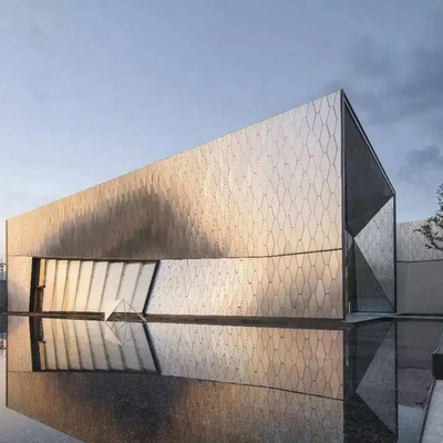 Q355B het Comité van het de Gordijngevelaluminium van Pu Draagbare Muur 2.5mm voor de Openluchtbouw