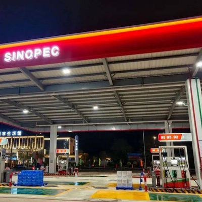 Q235 paste Prefabdak 50mm van de Benzinestationluifel multi-Helling aan