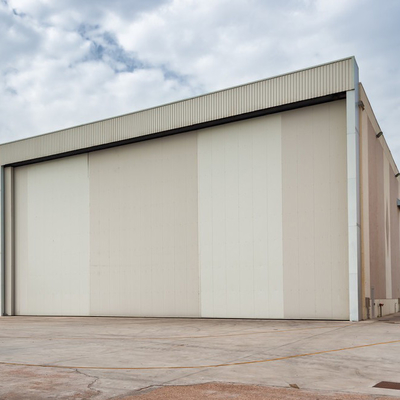 Van de het Dakstructuur van het douanestaal Stichting 50mm Geprefabriceerde Workshoploodsen