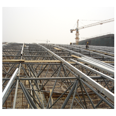 Q235 op maat gemaakte prefab stalen ruimteframes hoge windweerstand