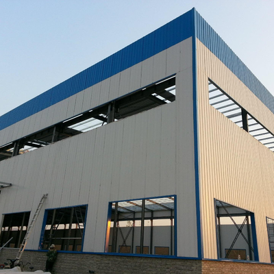 Grote span staalstructuur magazijn prefab ontwerp voor staaldak
