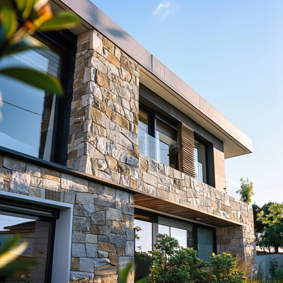 Granitmuur voor luxe villa's Luxe en tijdloze buitenoplossingen