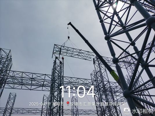 Grote Q235 voorgefabriceerde op maat gemaakte staalplaat Ruimteframe Windsneeuwbestendige
